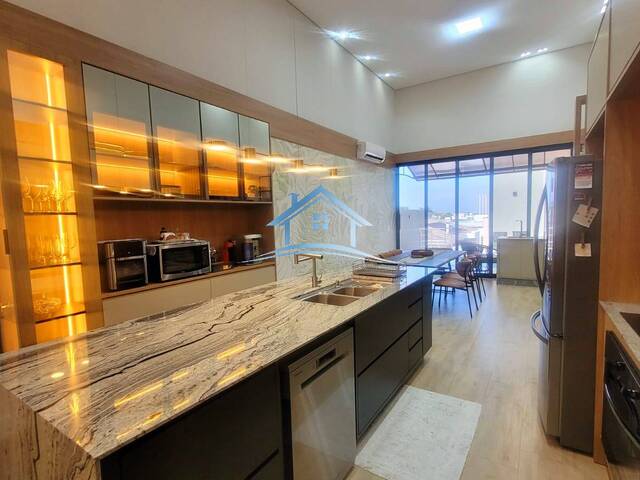 #82 - Casa para Venda em Campinas - SP - 2