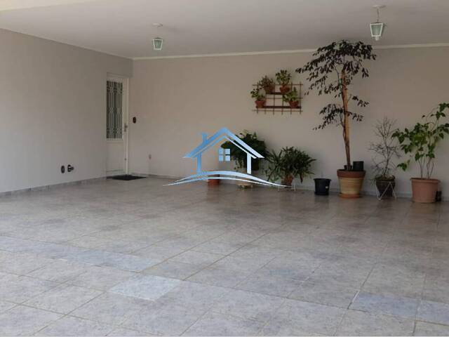 Casa para Venda em Campinas - 3