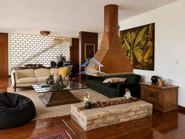 #111 - Casa para Venda em Campinas - SP - 1
