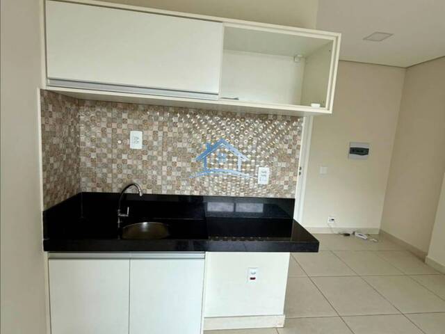Sala para Venda em Campinas - 4