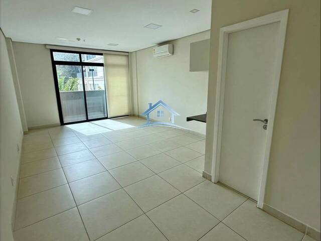 Sala para Venda em Campinas - 3