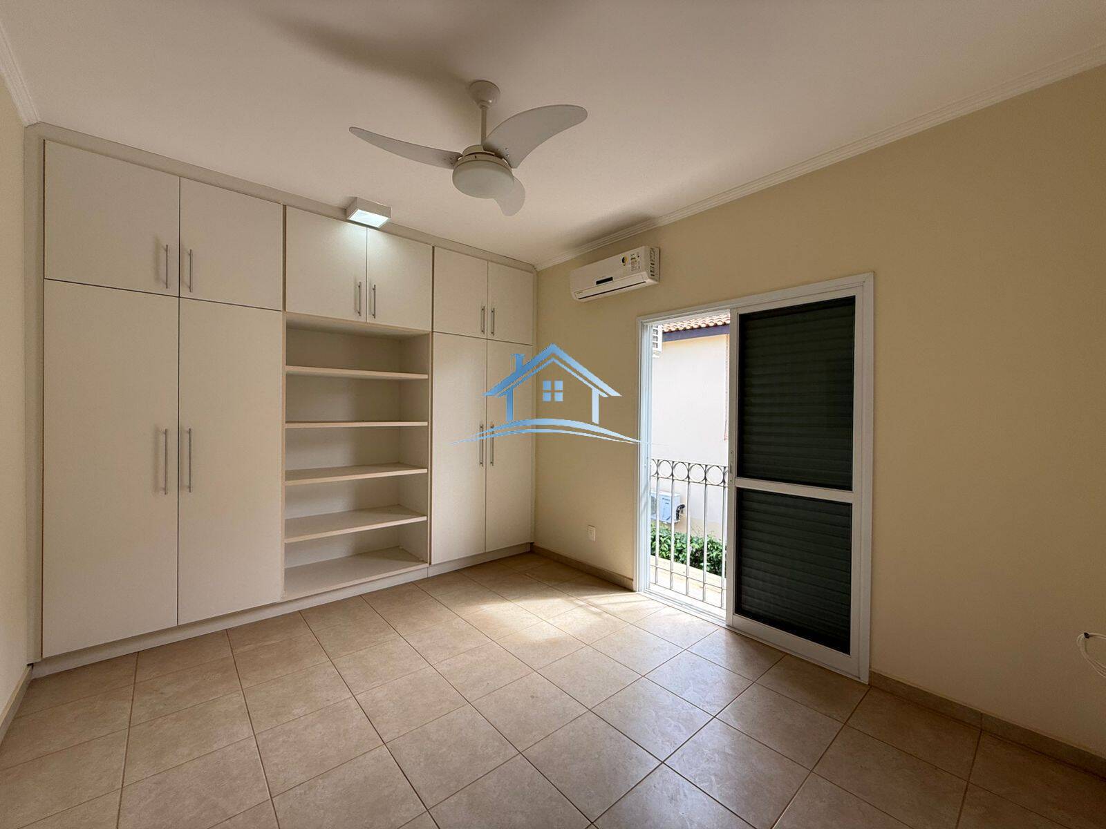 Casa, 4 quartos, 256 m² - Foto 24