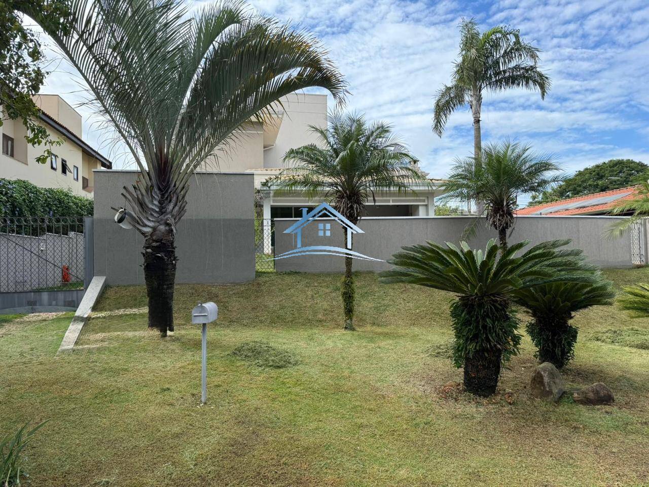 Casa, 4 quartos, 256 m² - Foto 26
