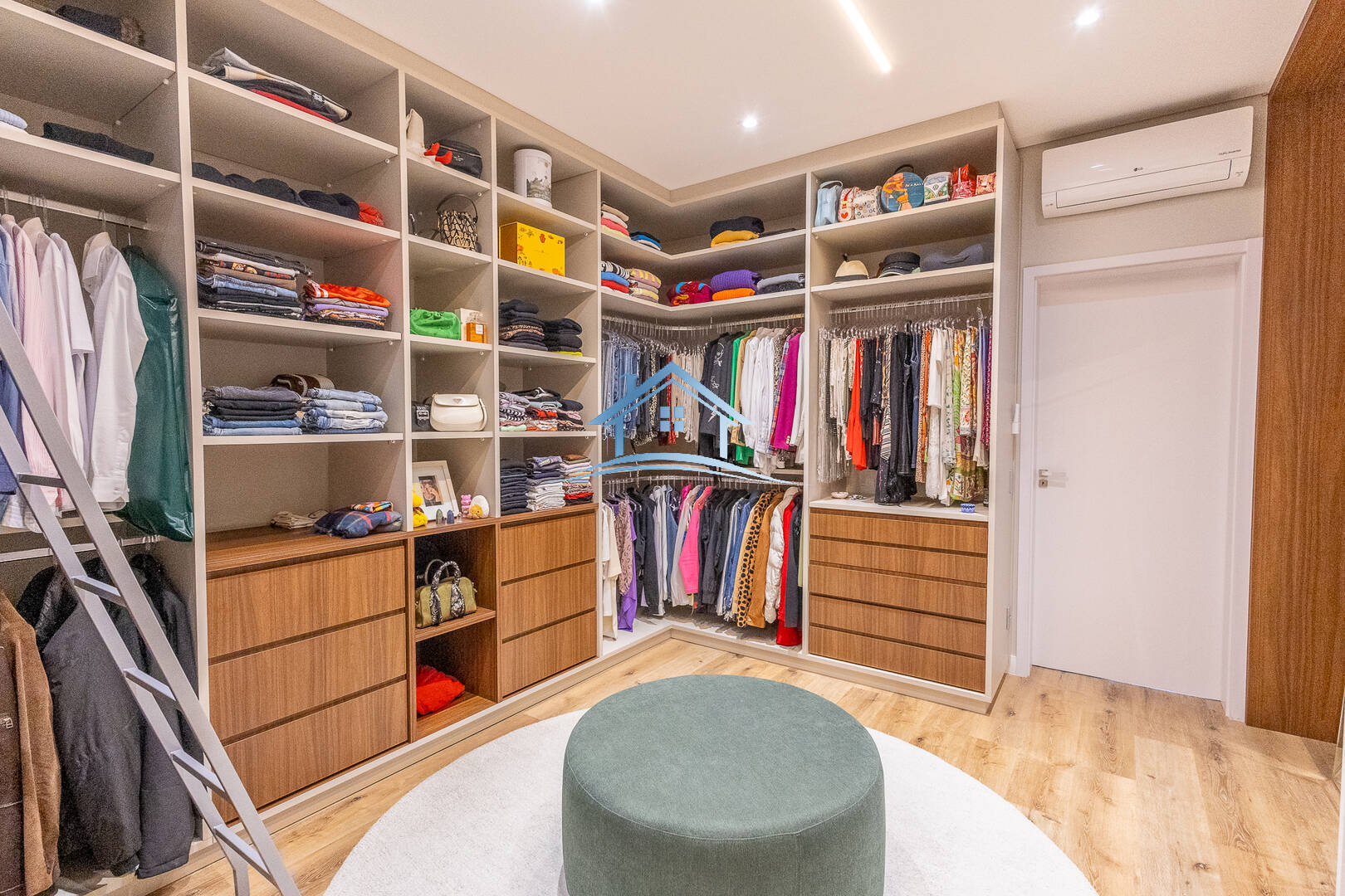 Casa, 3 quartos, 450 m² - Foto 80