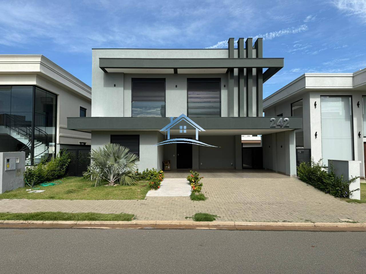 Casa, 4 quartos, 350 m² - Foto 3
