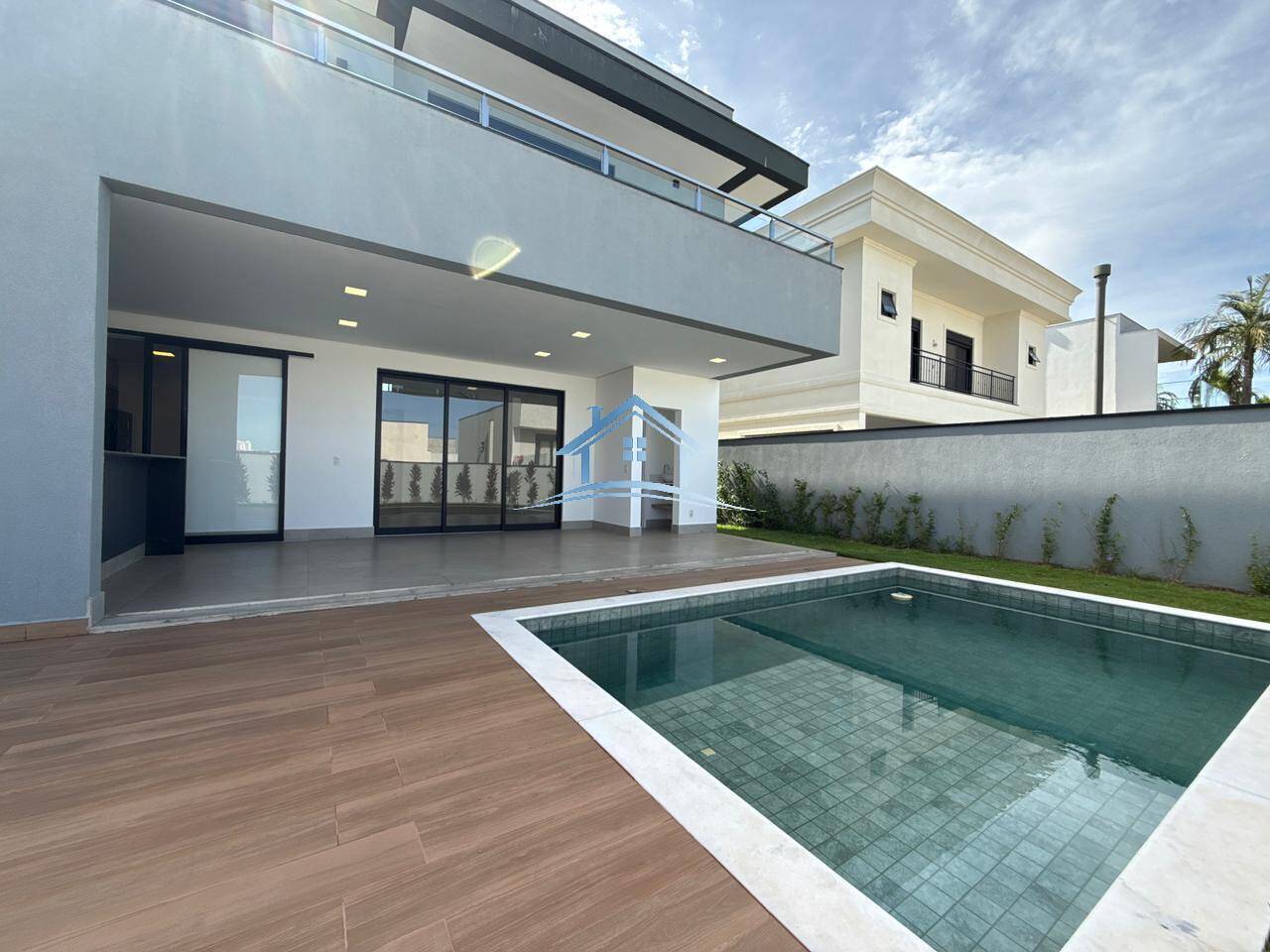 Casa, 4 quartos, 350 m² - Foto 4