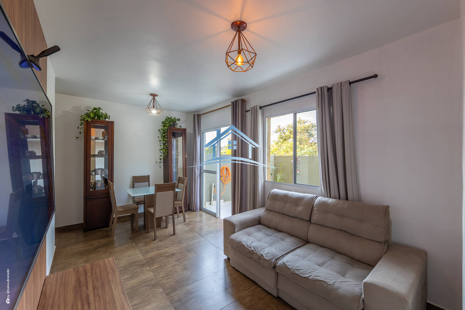 Apartamento, 2 quartos, 75 m² - Foto 1