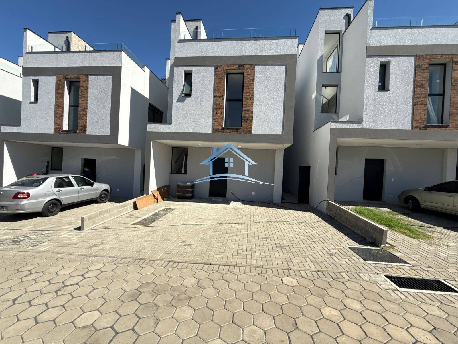 Casa, 3 quartos, 160 m² - Foto 1