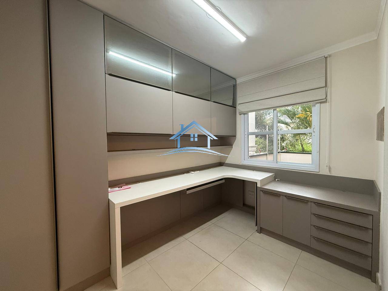 Casa, 3 quartos, 256 m² - Foto 11