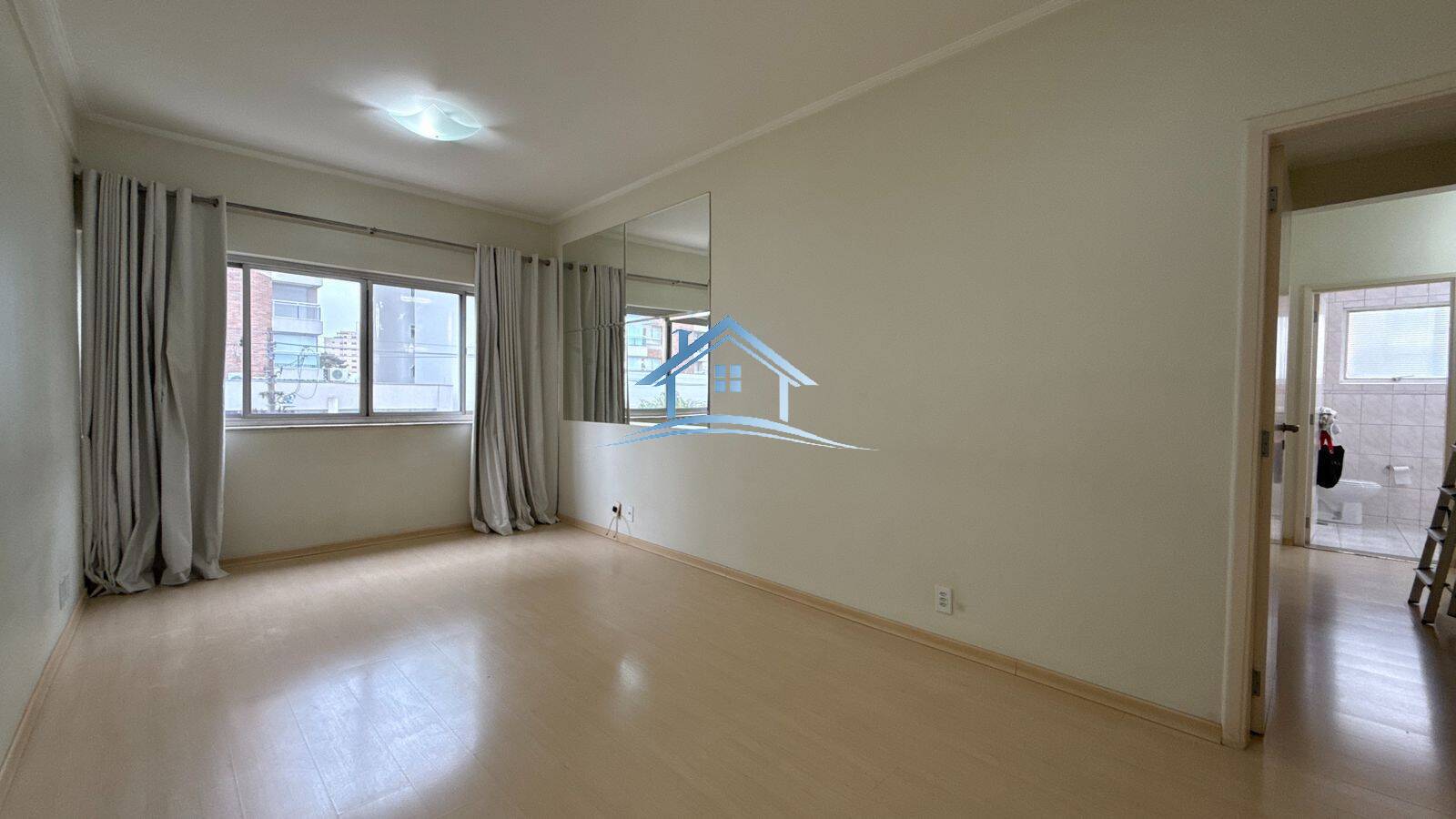 Apartamento, 3 quartos, 100 m² - Foto 2