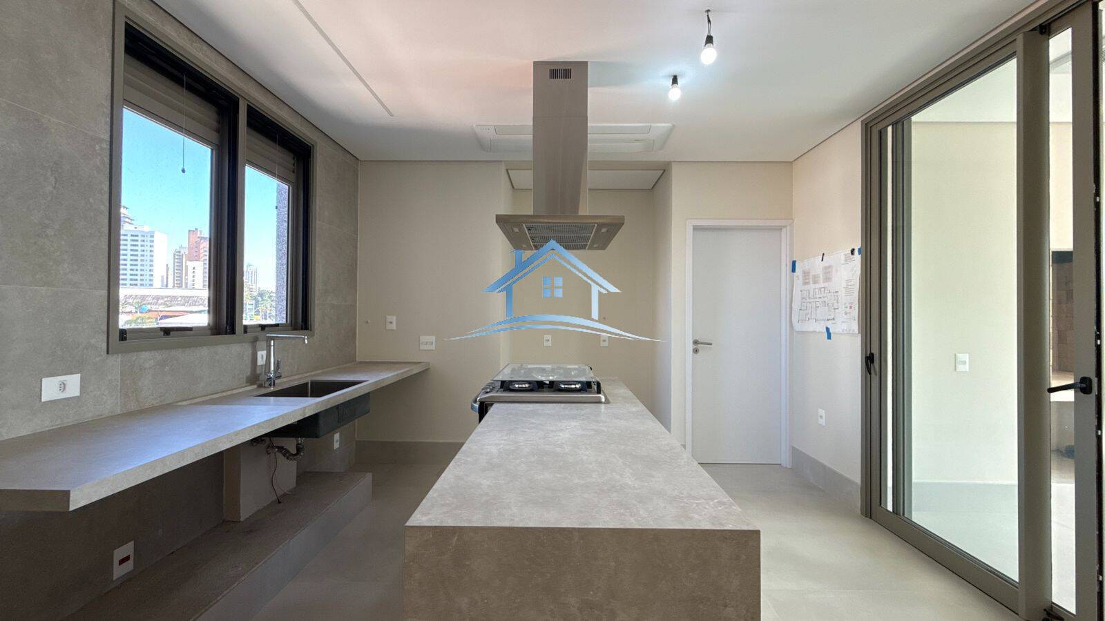 Apartamento, 3 quartos, 257 m² - Foto 12