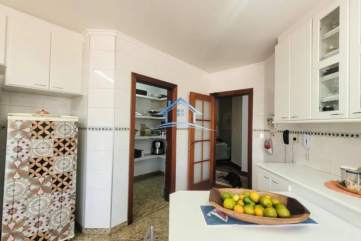 Casa, 4 quartos, 380 m² - Foto 18