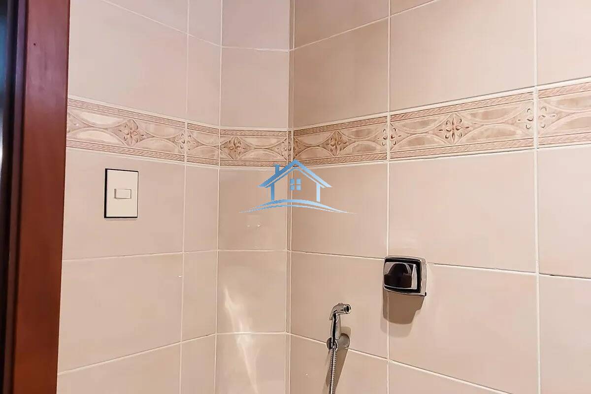 Casa, 4 quartos, 380 m² - Foto 47