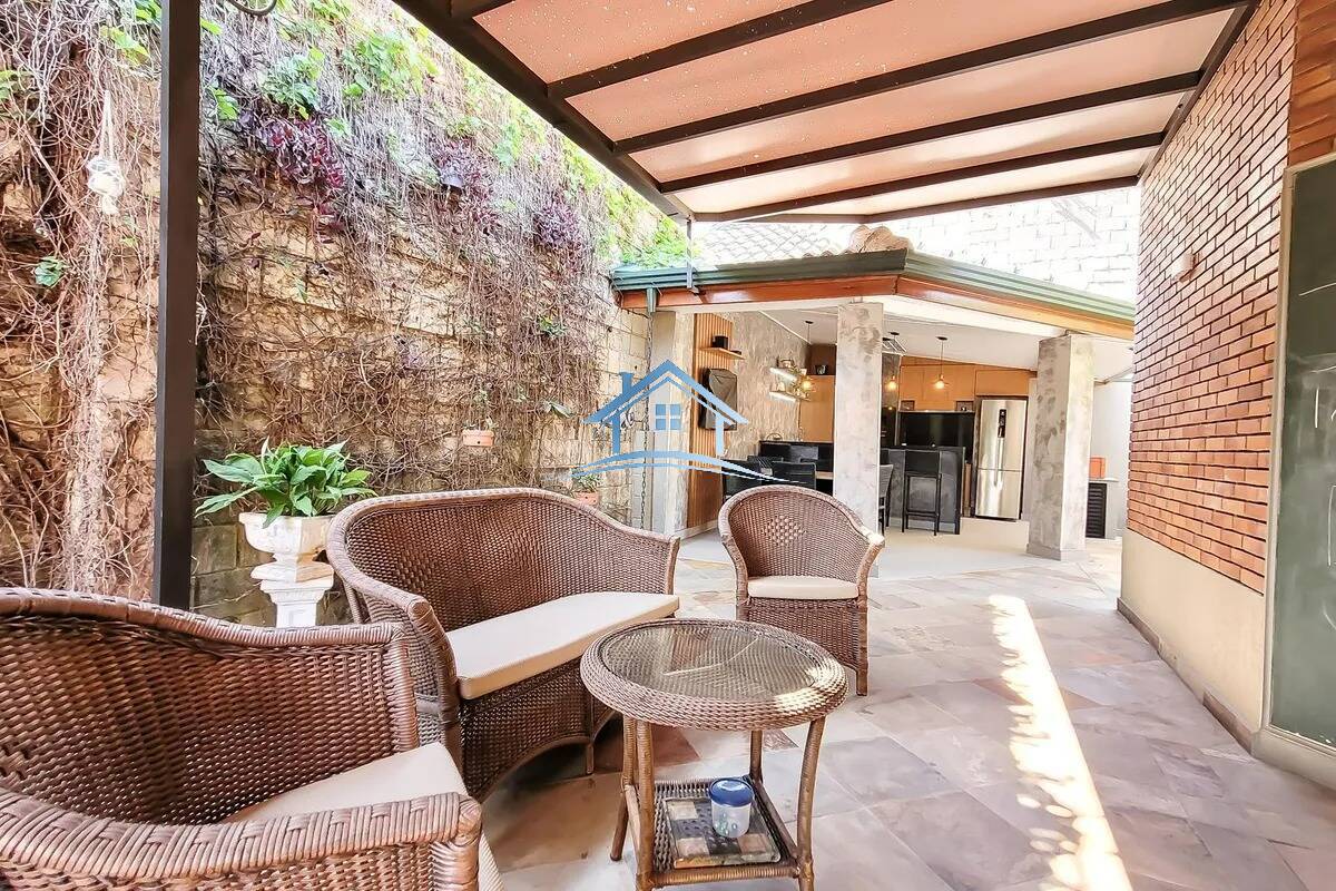 Casa, 4 quartos, 380 m² - Foto 60