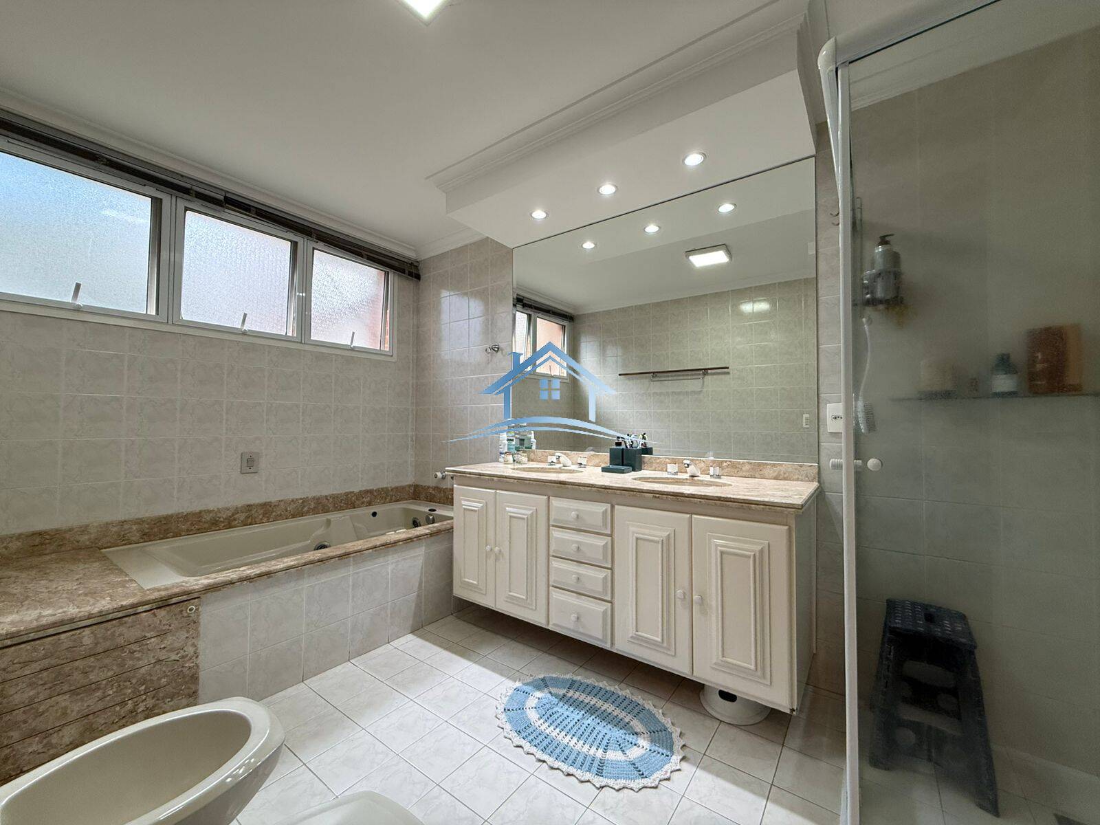 Apartamento, 3 quartos, 259 m² - Foto 17