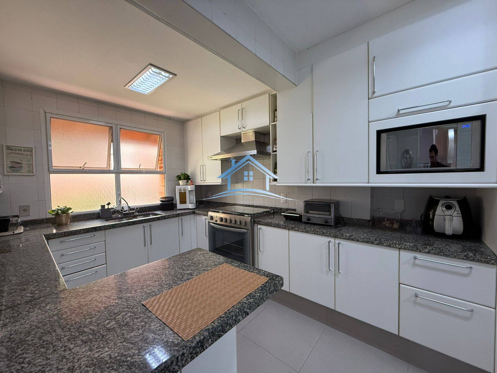 Apartamento, 3 quartos, 259 m² - Foto 9