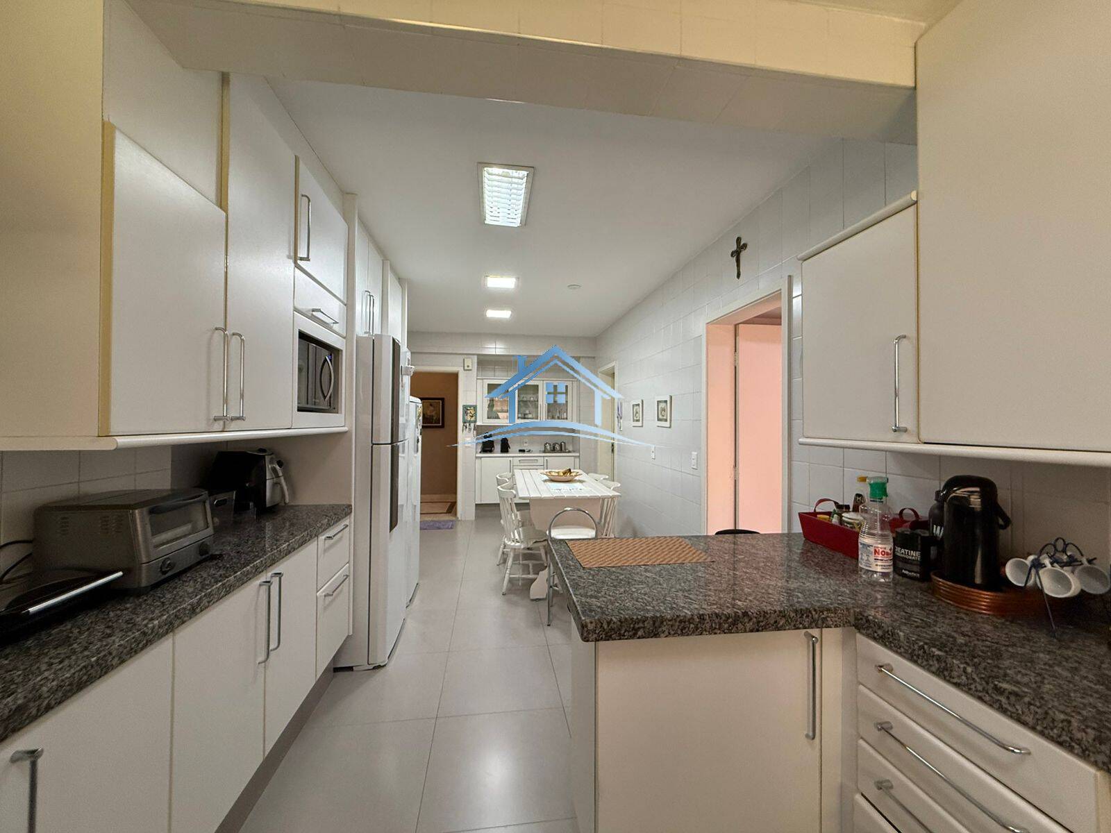 Apartamento, 3 quartos, 259 m² - Foto 8