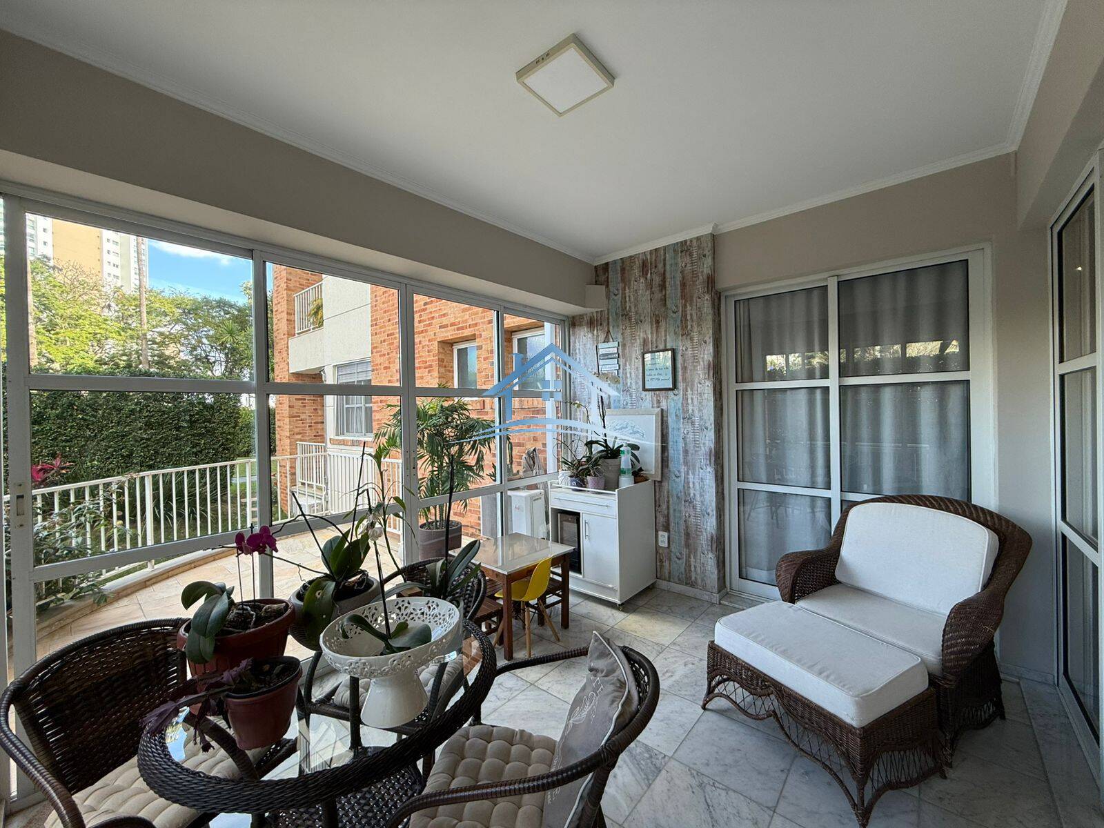Apartamento, 3 quartos, 259 m² - Foto 6