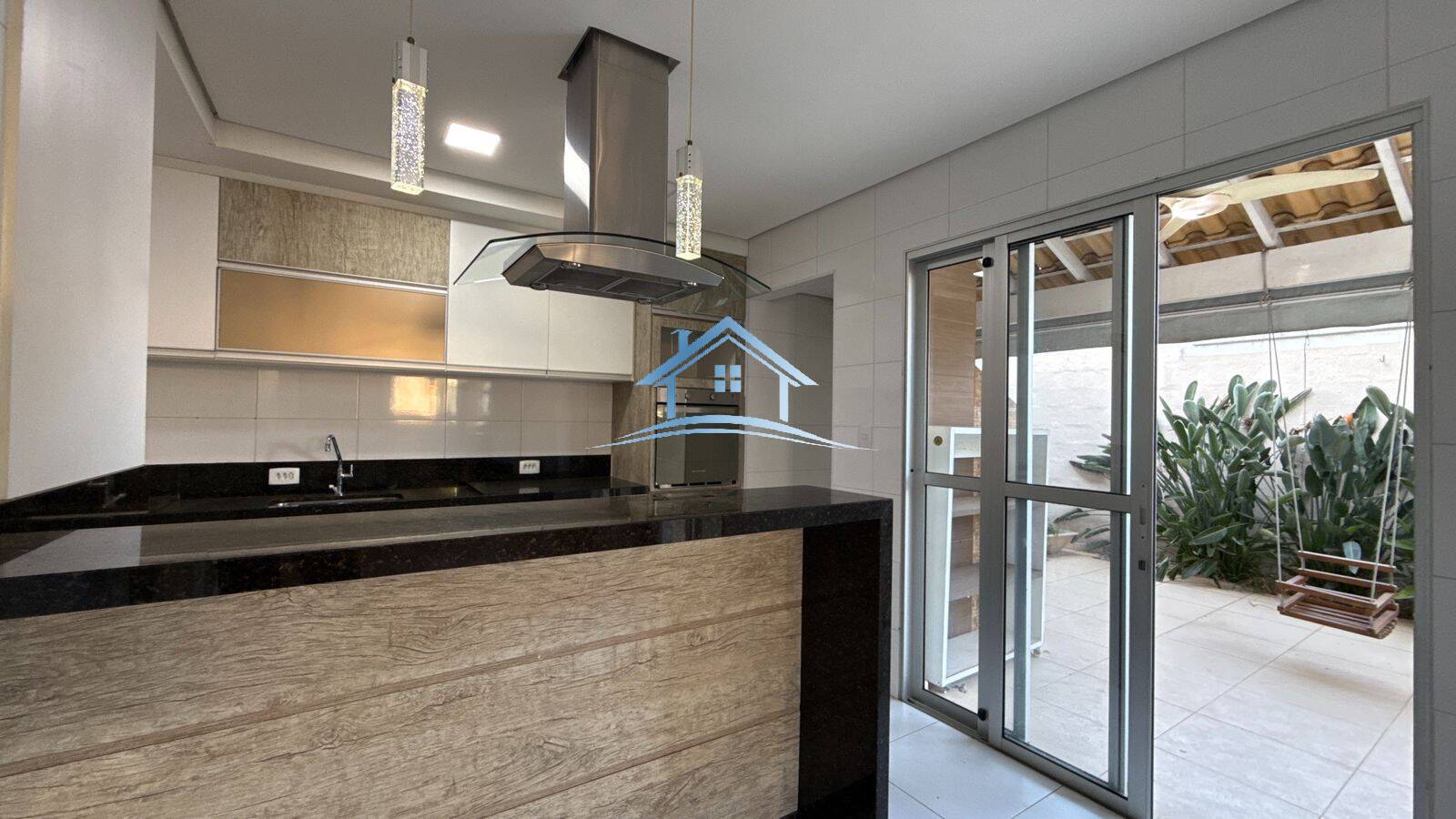 Casa, 3 quartos, 180 m² - Foto 11