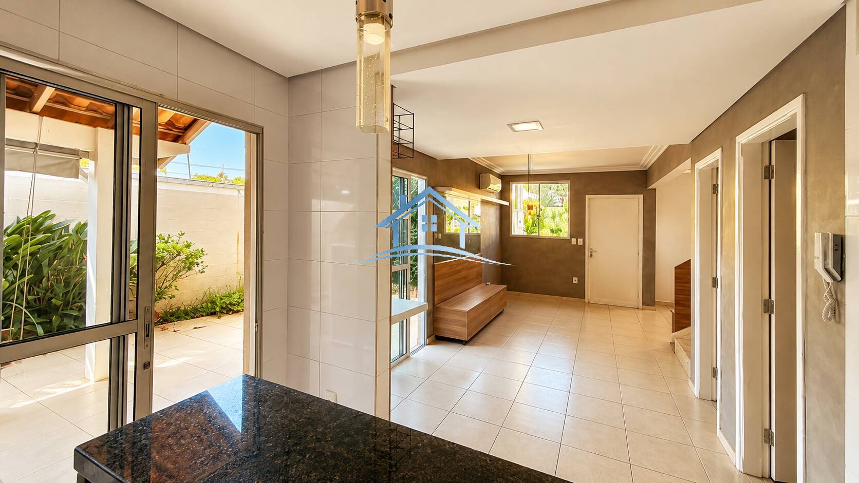 Casa, 3 quartos, 180 m² - Foto 1