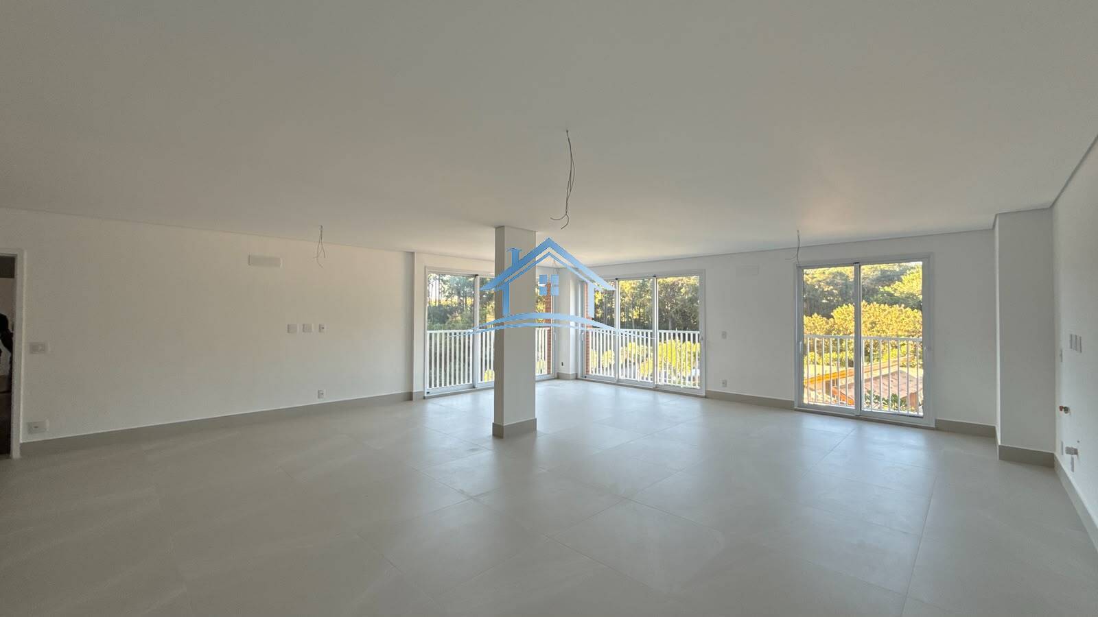 Apartamento, 3 quartos, 221 m² - Foto 4