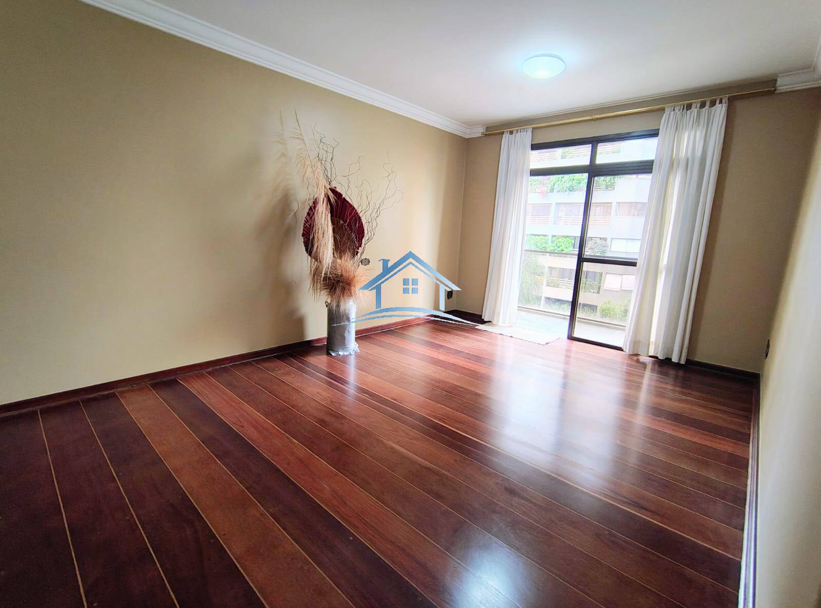 Apartamento, 3 quartos, 236 m² - Foto 3