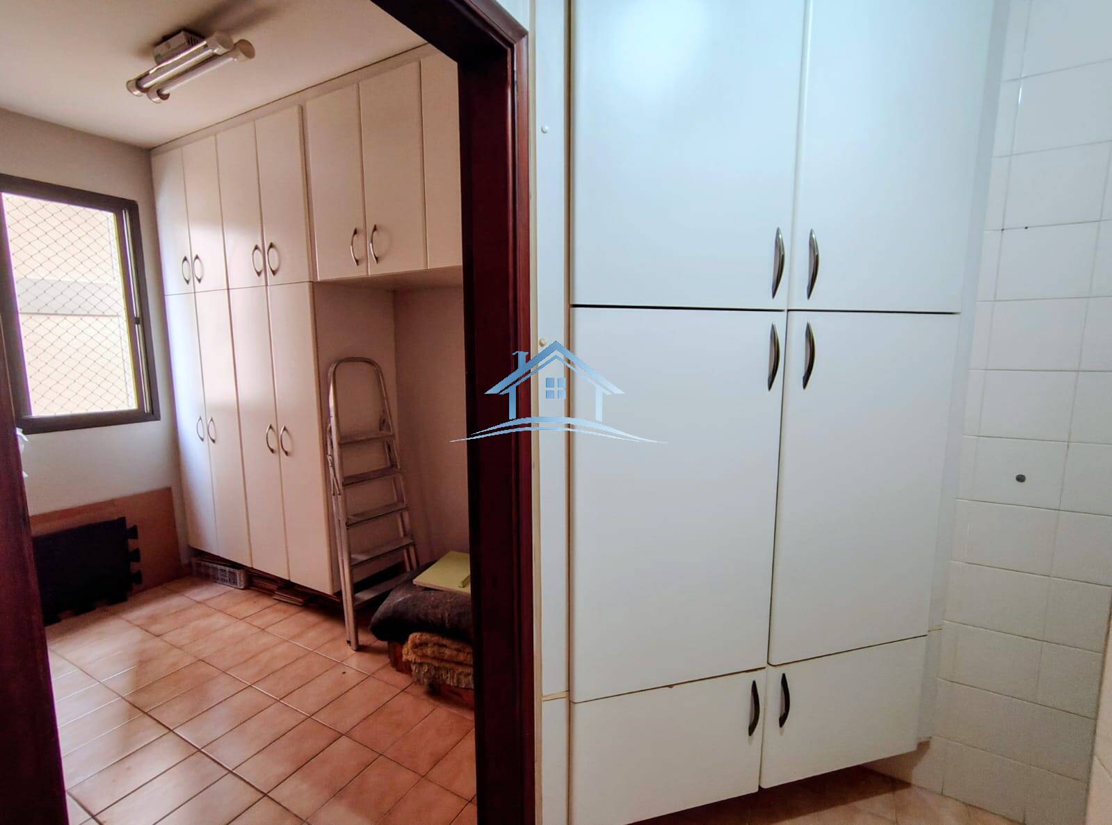 Apartamento, 3 quartos, 236 m² - Foto 9