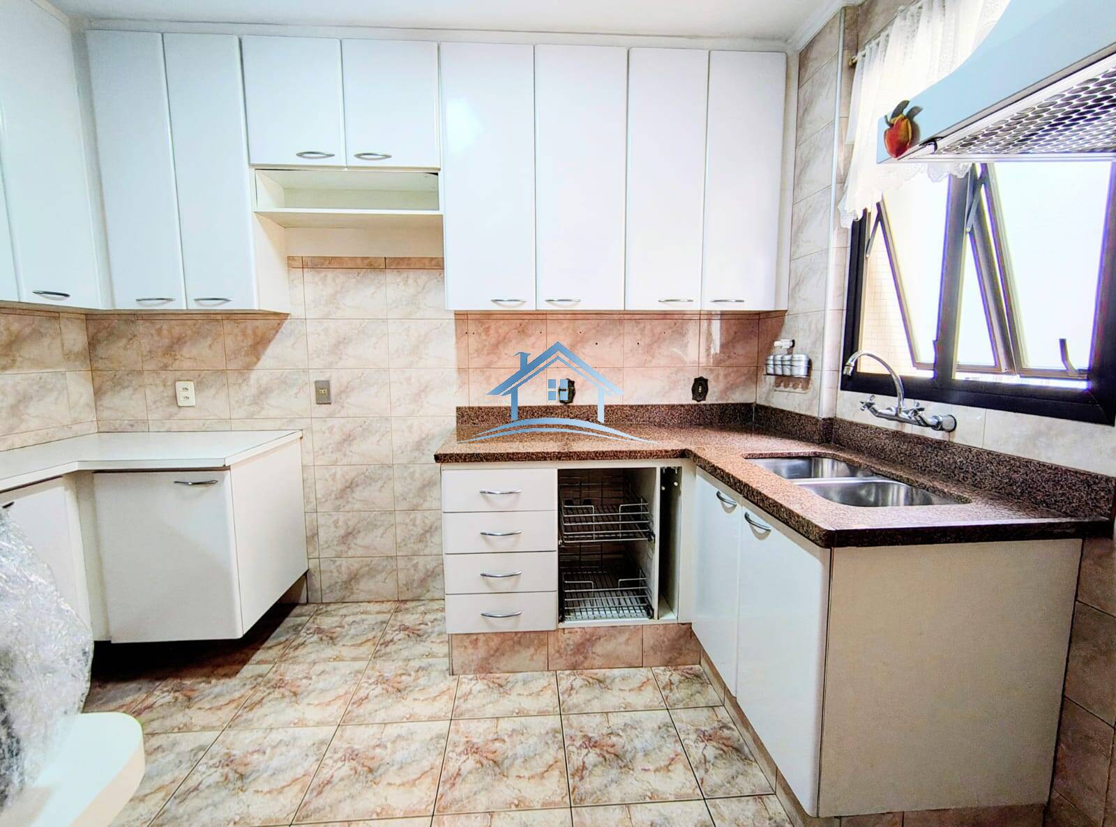 Apartamento, 3 quartos, 236 m² - Foto 6